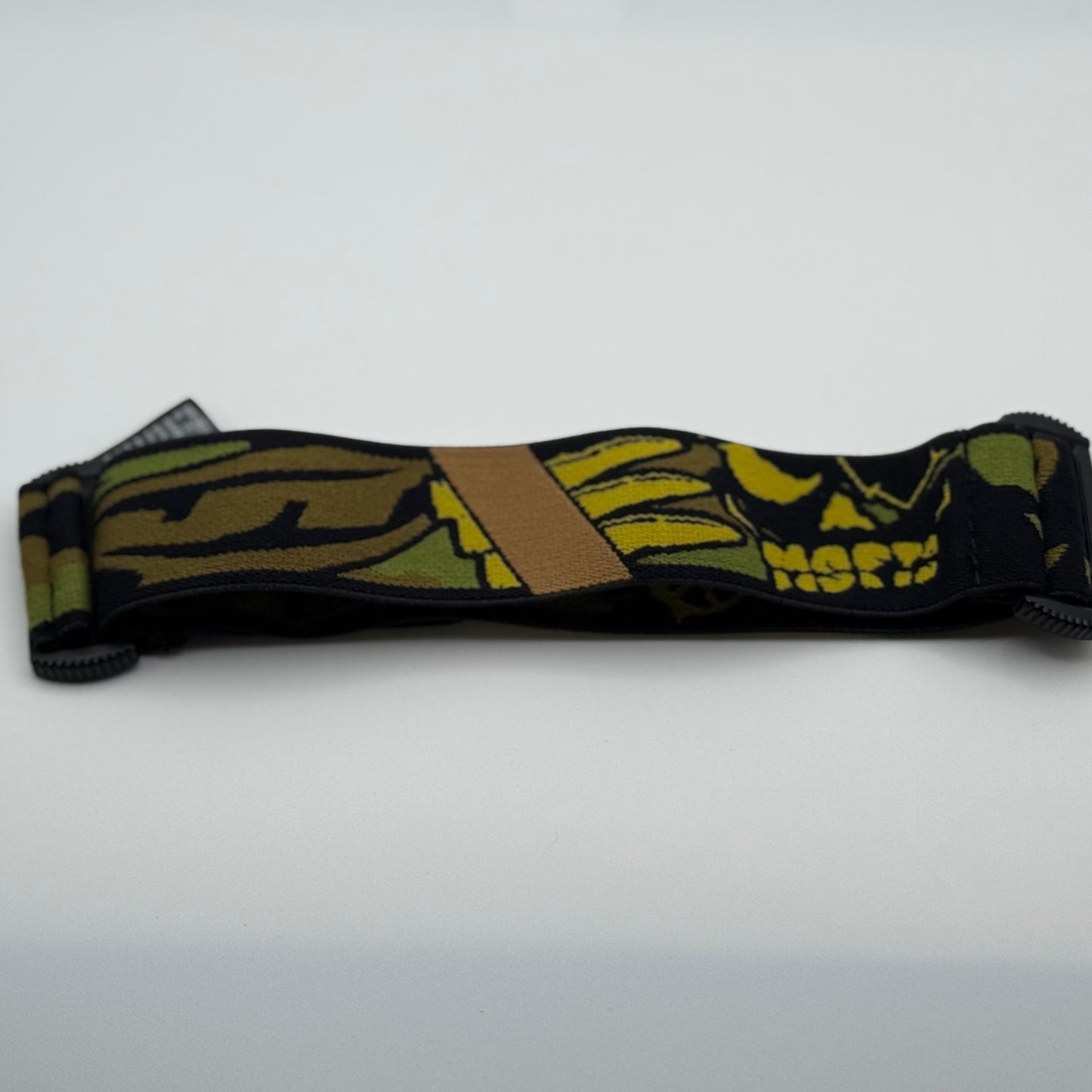 Born To Thrill Misfits Strap
